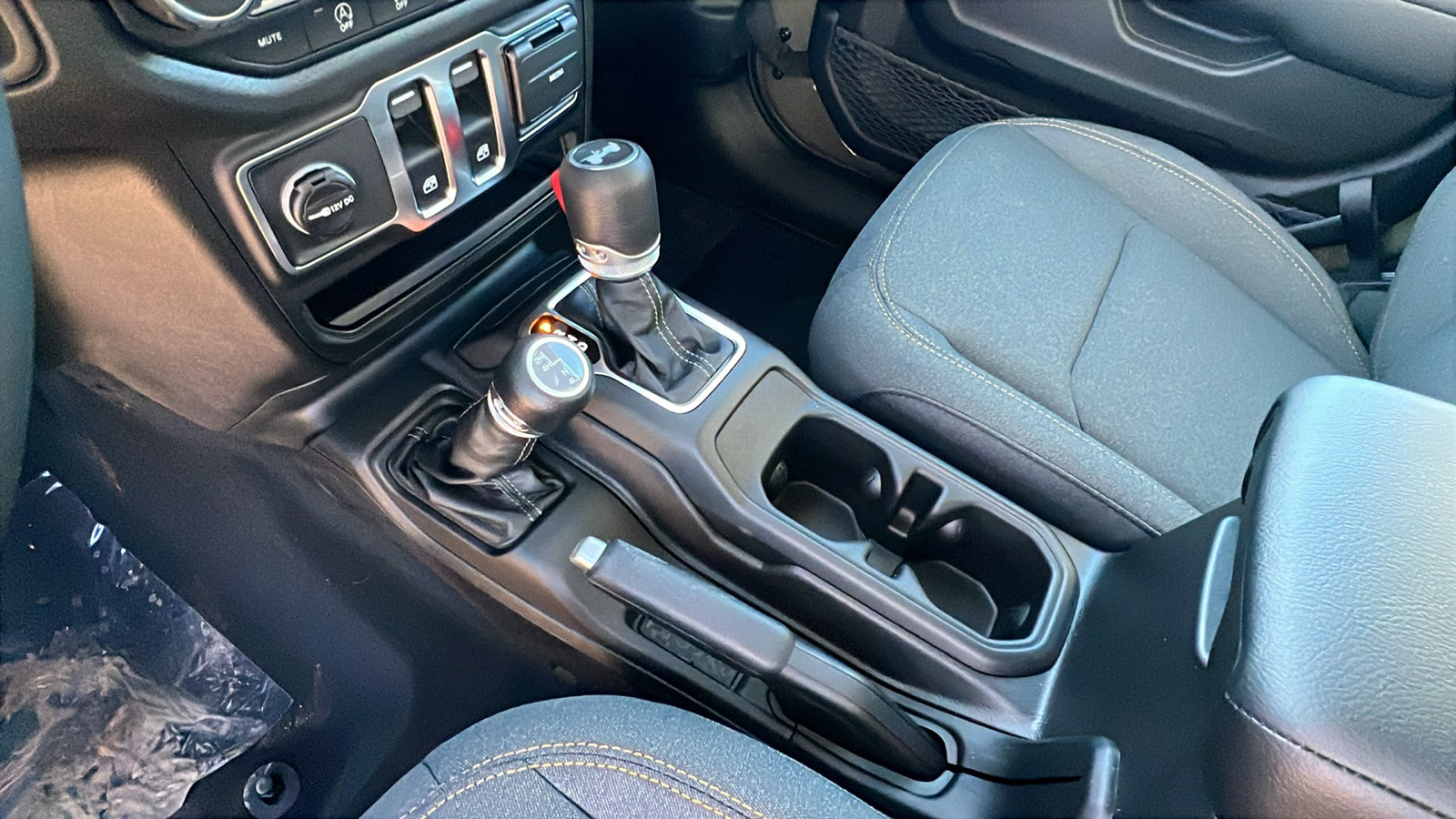 New 2026 Jeep Wrangler Sport S AWD/4WD image 24