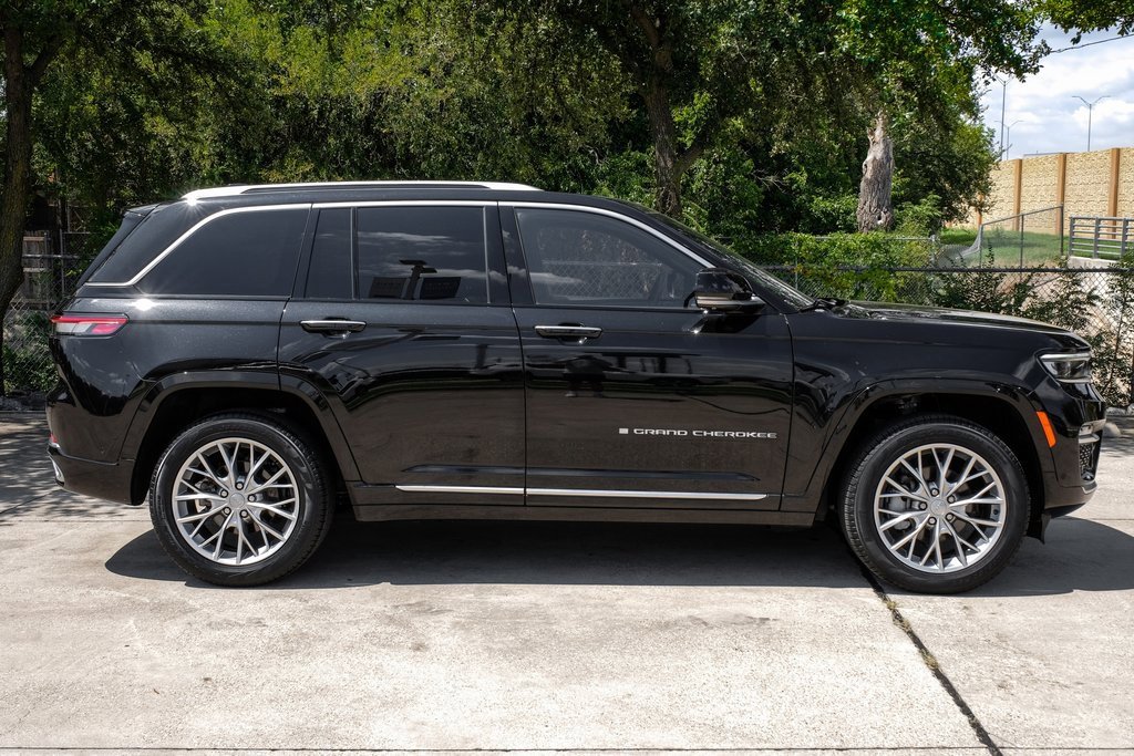 Used 2022 Jeep Grand Cherokee Summit image 15