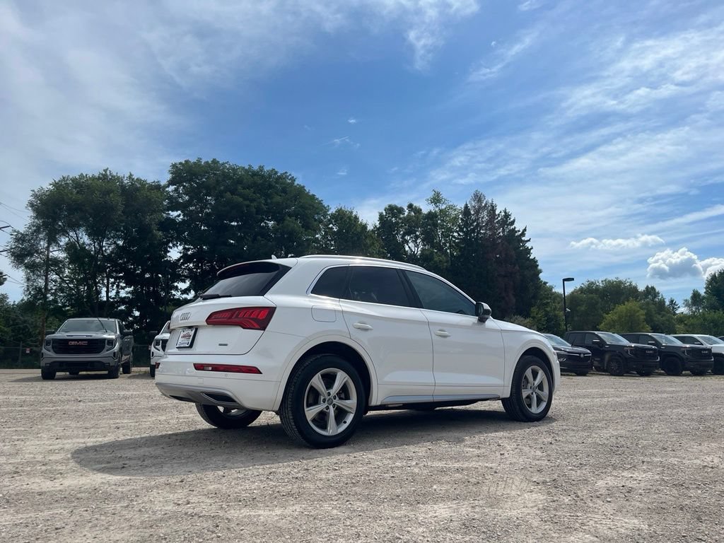 Used 2020 Audi Q5 2.0T Premium Plus w/ Premium Plus Package AWD/4WD image 7