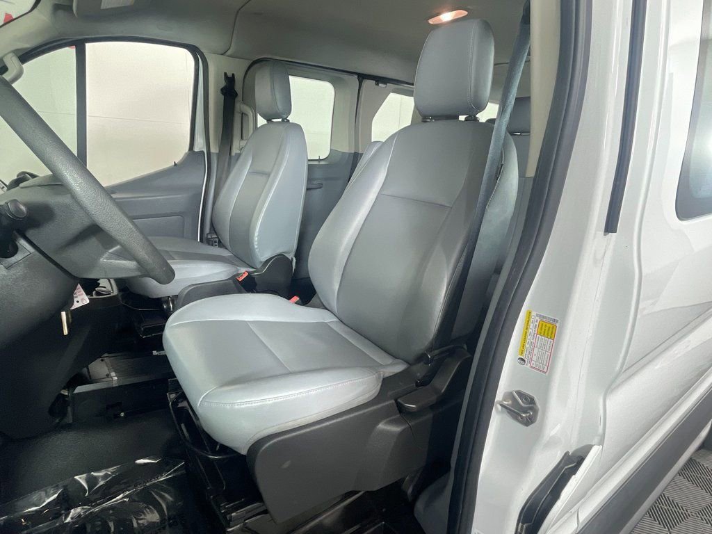 Used 2017 Ford Transit 150 XL RWD image 24