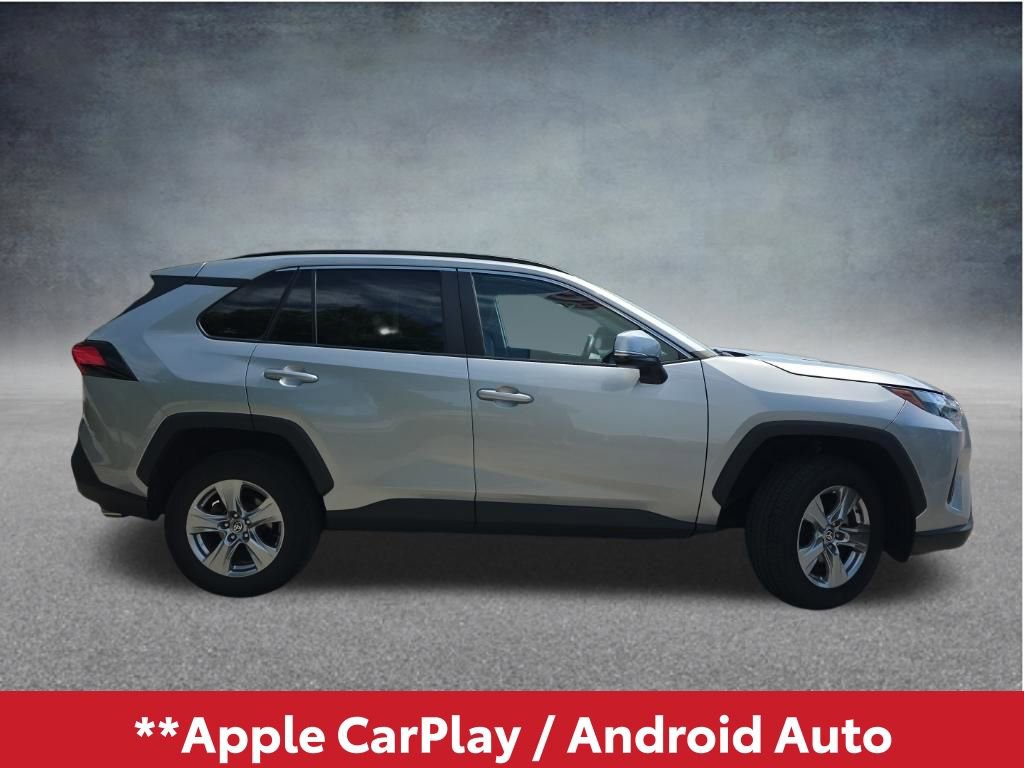 Used 2024 Toyota RAV4 XLE FWD image 3