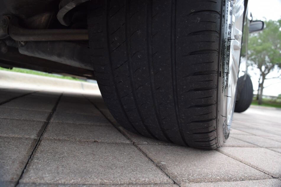 Used 2008 Mercedes-Benz E 350 4MATIC Sedan image 87