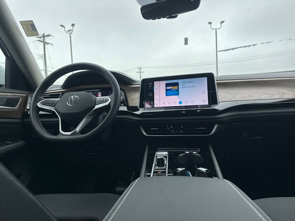 New 2026 Volkswagen Atlas SE image 13
