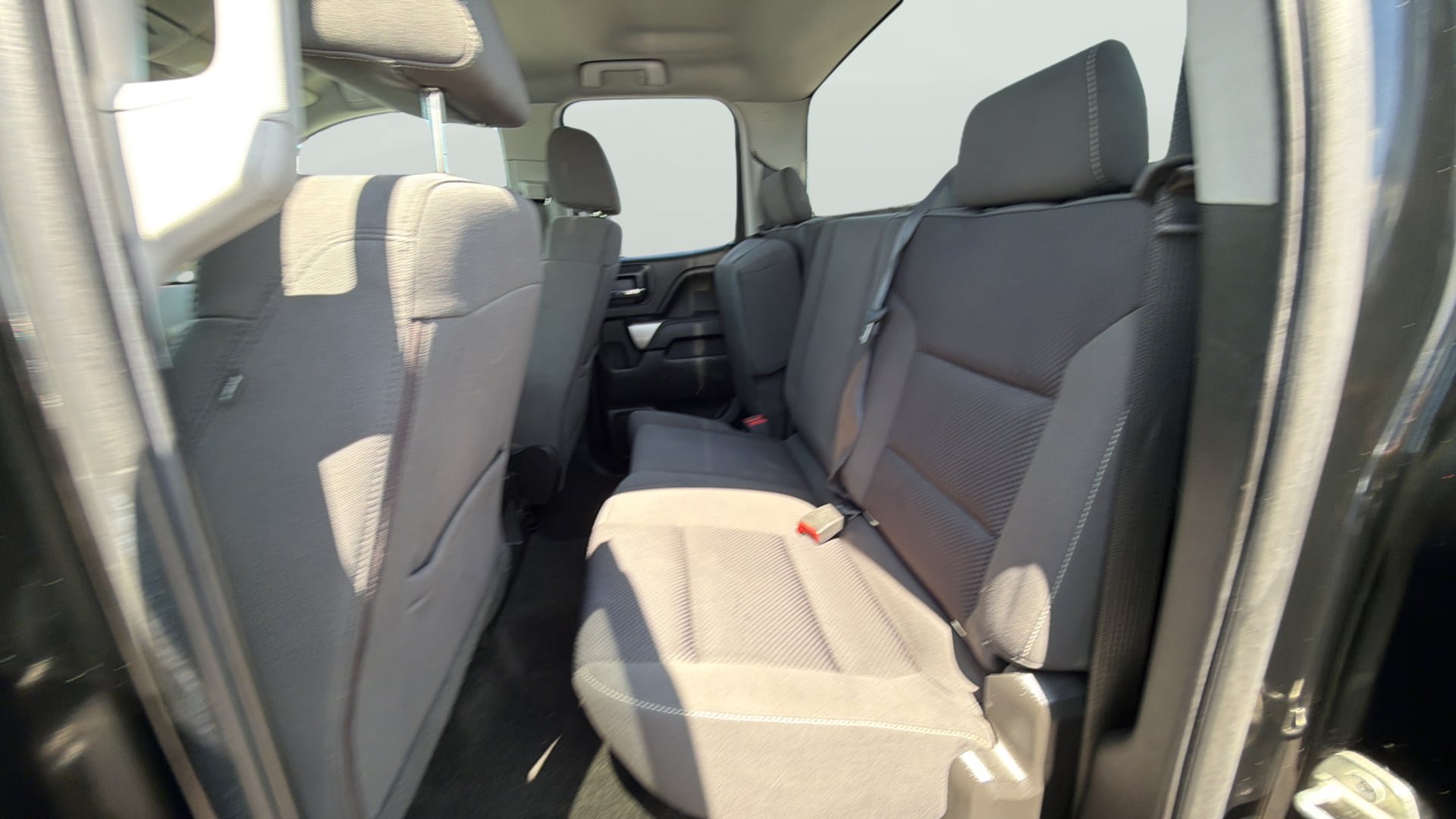 Used 2018 Chevrolet Silverado 1500 LT w/ All Star Edition AWD/4WD image 33