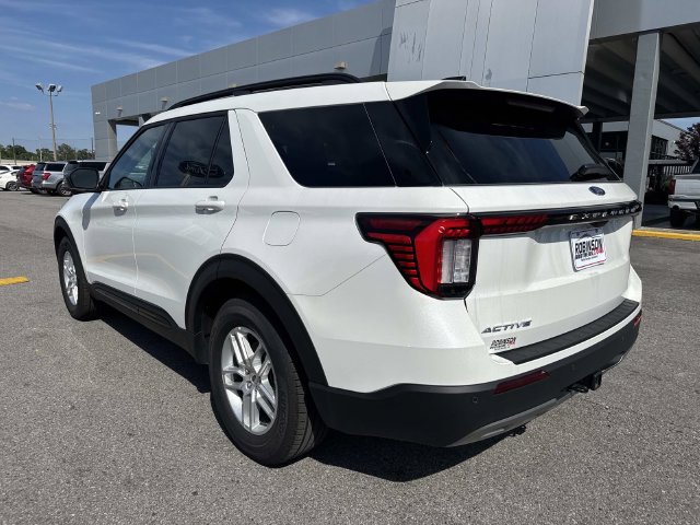 New 2026 Ford Explorer Active w/ Active Comfort Package RWD image 7