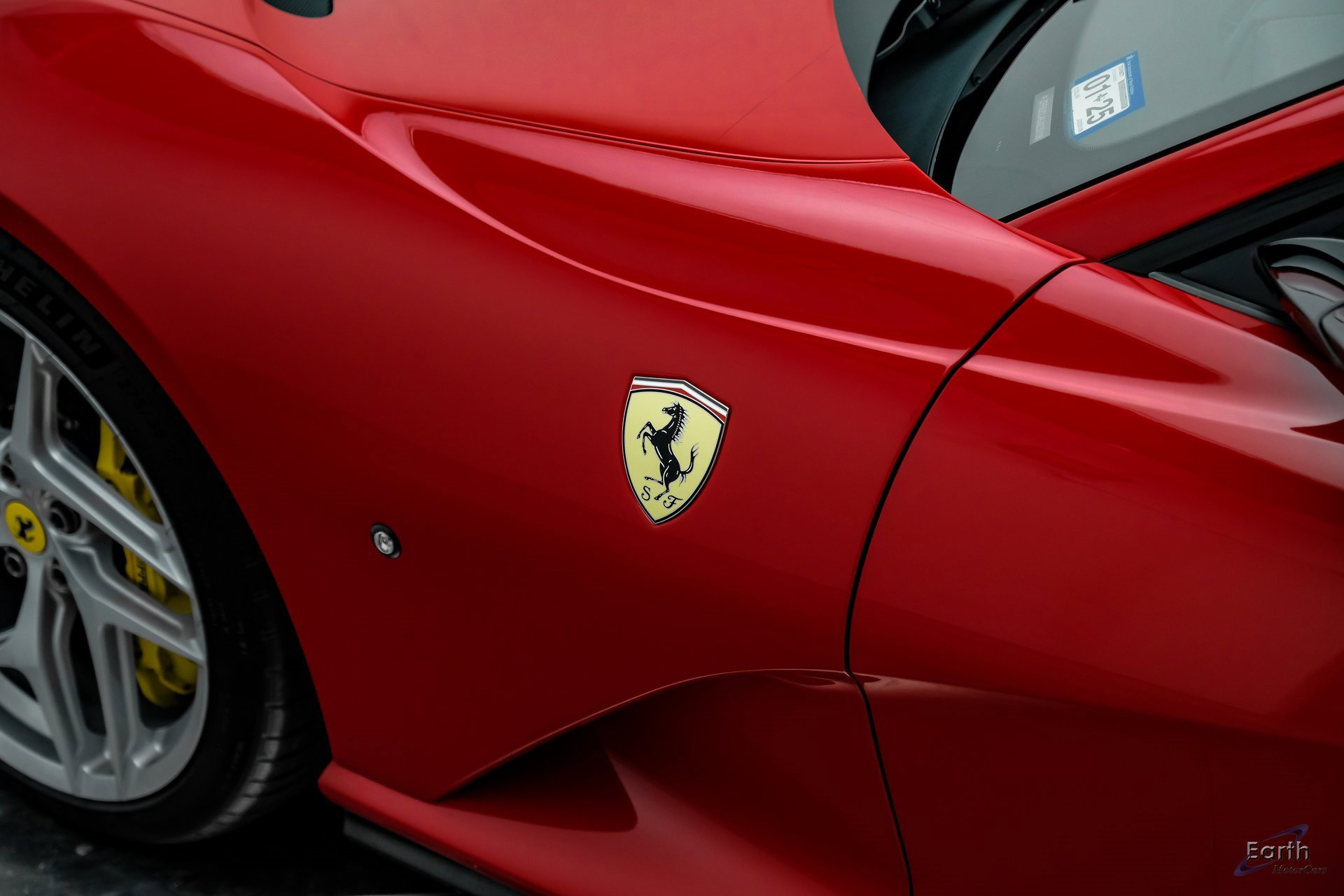 Used 2018 Ferrari 812 Superfast image 35