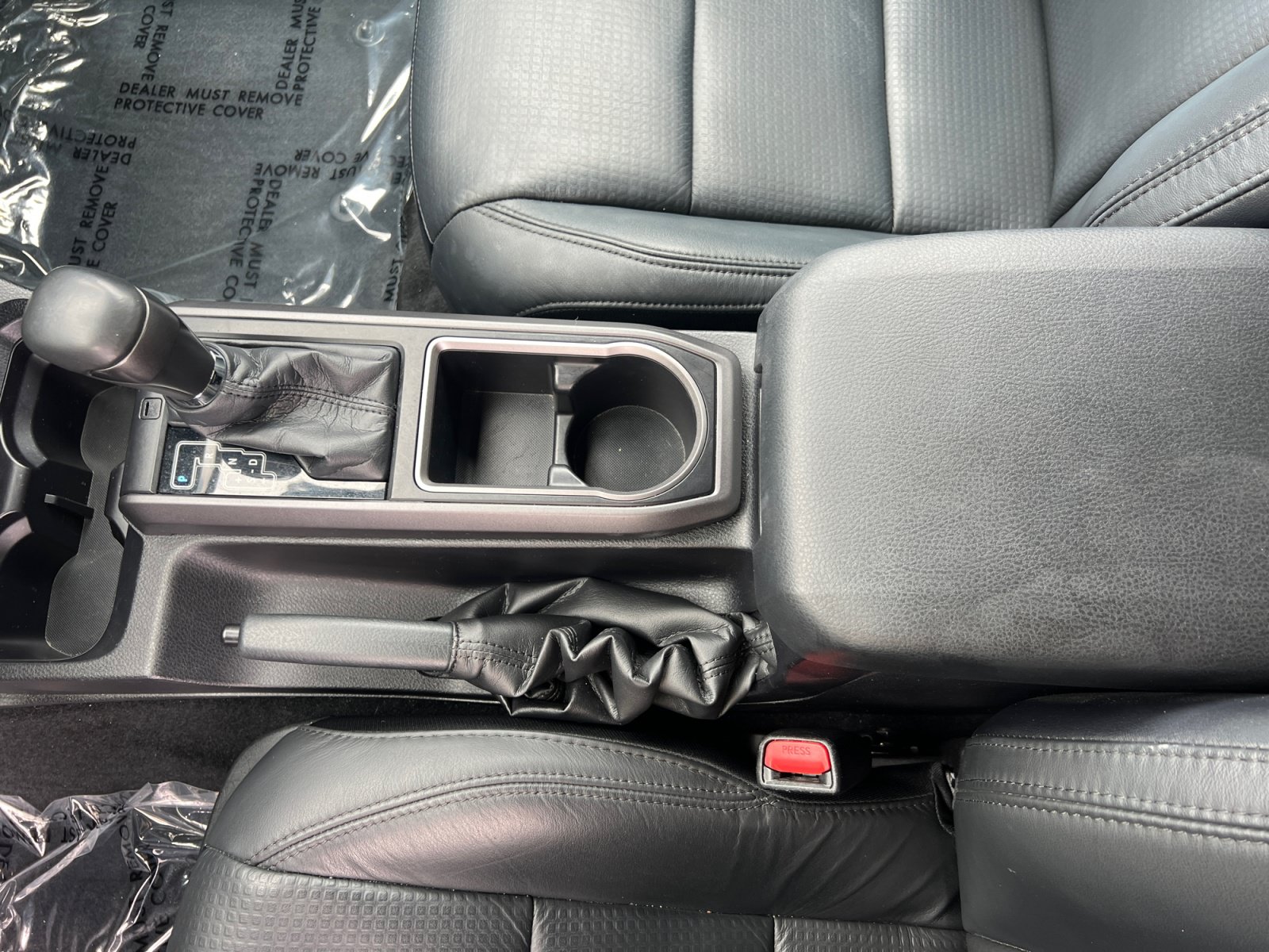 Used 2021 Toyota Tacoma TRD Off-Road w/ TRD Premium Off Road Package AWD/4WD image 23