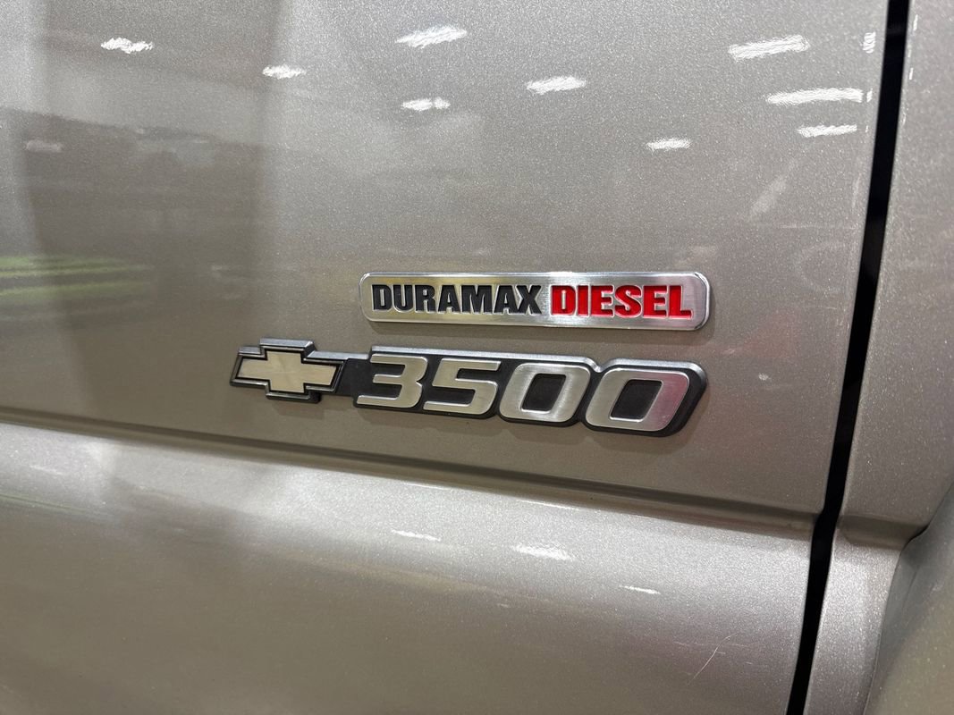 Used 2002 Chevrolet Silverado 3500 LT w/ Off-Road Skid Plate Pkg image 95