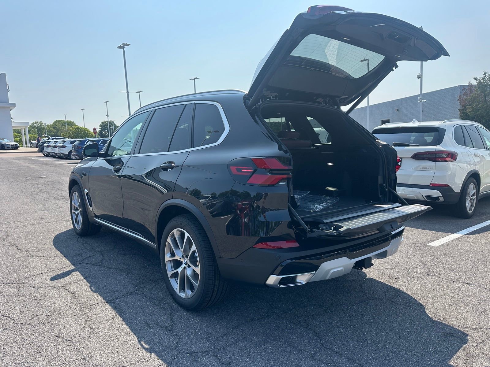 New 2026 BMW X5 xDrive40i image 9