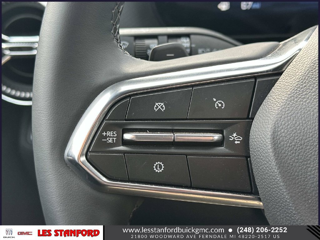 Used 2026 Chevrolet Equinox LT FWD image 23