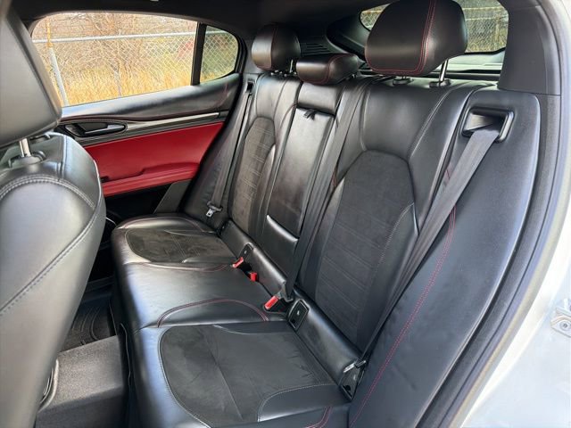 Used 2018 Alfa Romeo Stelvio Quadrifoglio w/ Driver Assist Dynamic Package image 22