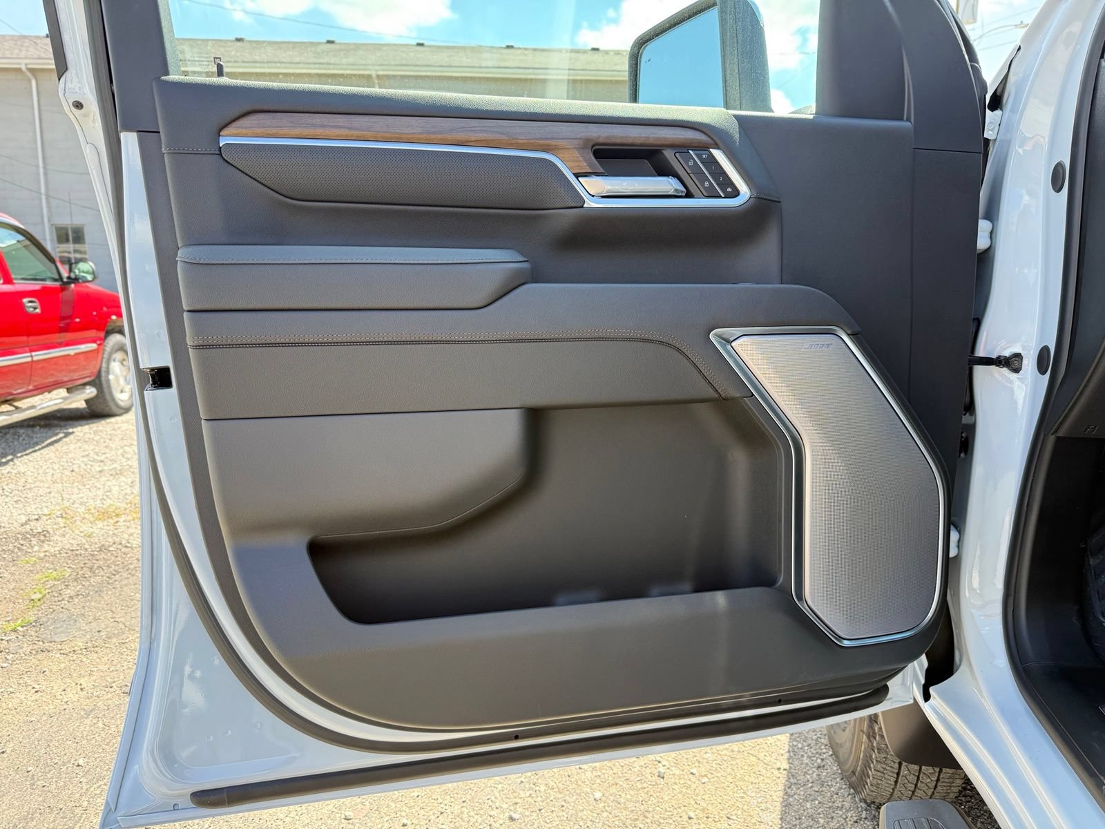 New 2026 Chevrolet Silverado 3500 High Country w/ High Country Premium Package AWD/4WD image 6