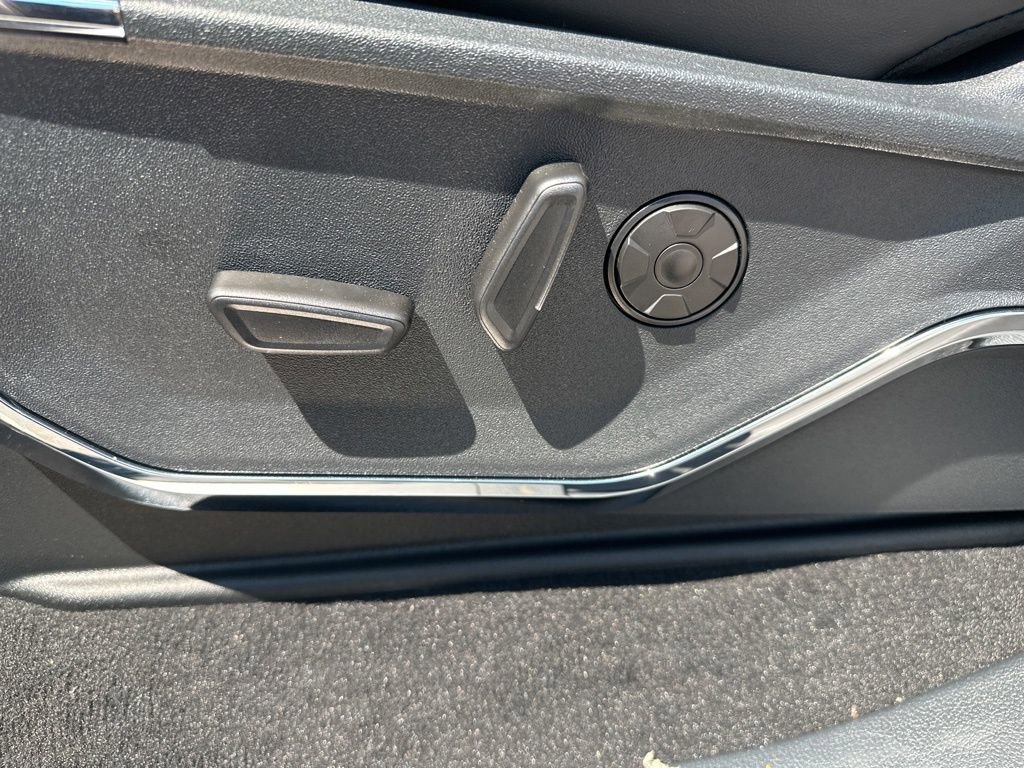 New 2026 Ford F350 Platinum image 19