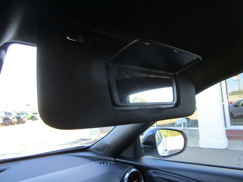 New 2026 Chevrolet Trax RS w/ Sunroof Package image 38