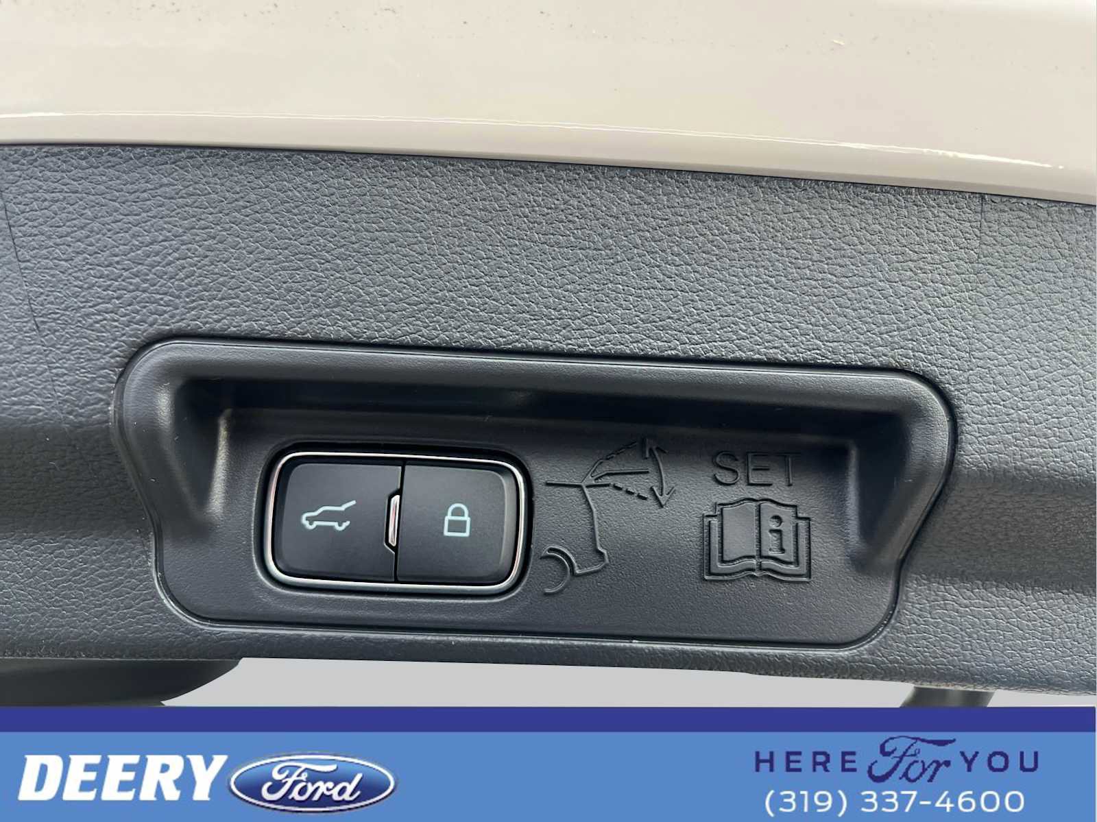 New 2026 Ford Explorer Active w/ Active Comfort Package image 21