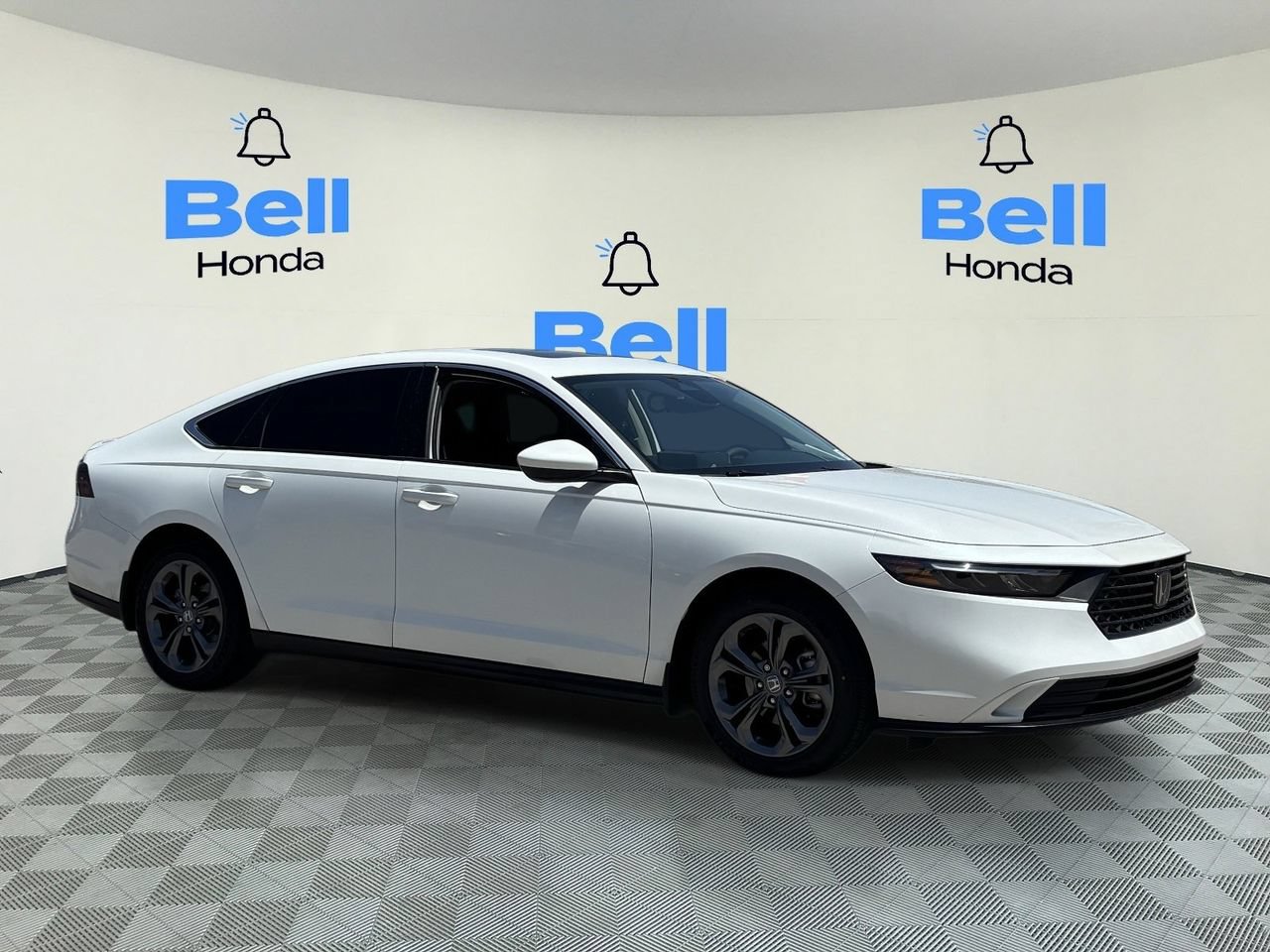 Certified 2023 Honda Accord EX image 6