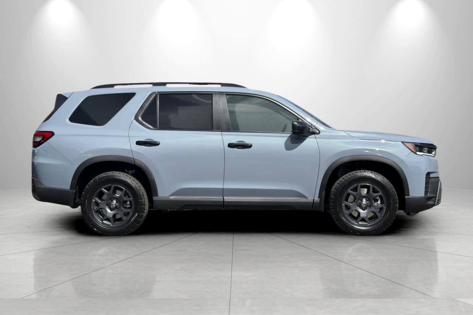 New 2026 Honda Pilot TrailSport image 8
