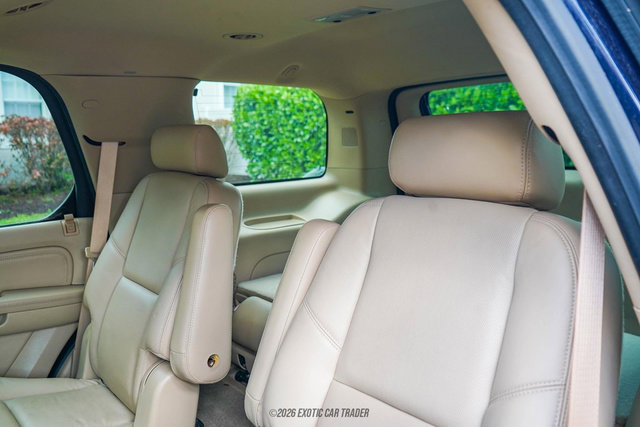 Used 2009 Cadillac Escalade AWD image 53