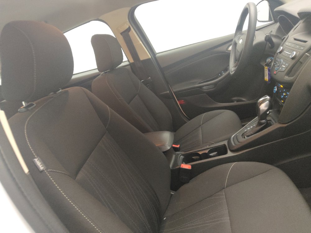 Used 2016 Ford Focus SE image 21