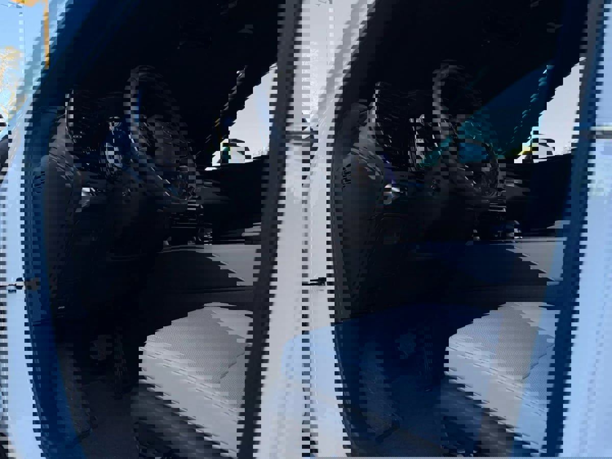 Used 2025 Lexus RX 350 F Sport image 40