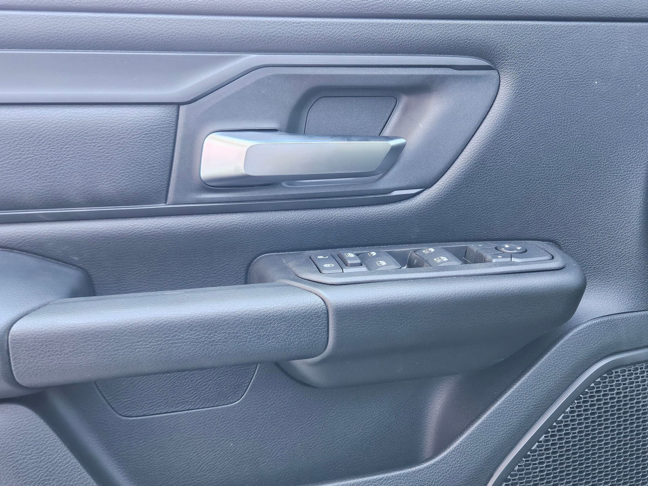 New 2026 RAM 1500 Express image 16