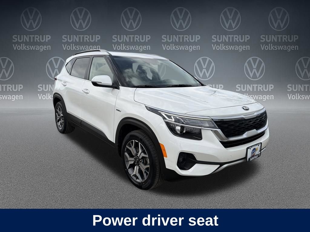 Used 2021 Kia Seltos EX image 9