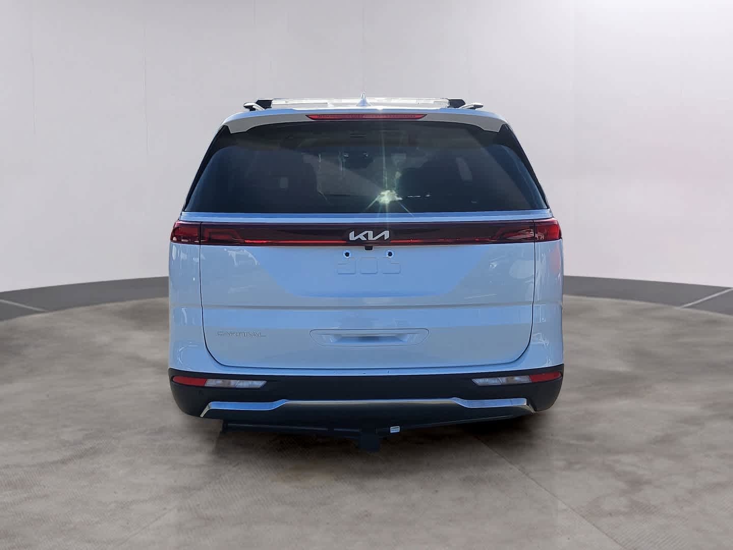 Used 2024 Kia Carnival SX FWD image 5