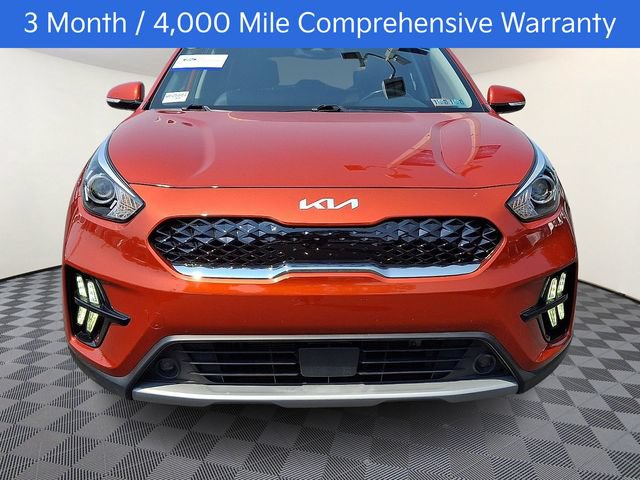 Used 2022 Kia Niro Touring Special Edition FWD image 2