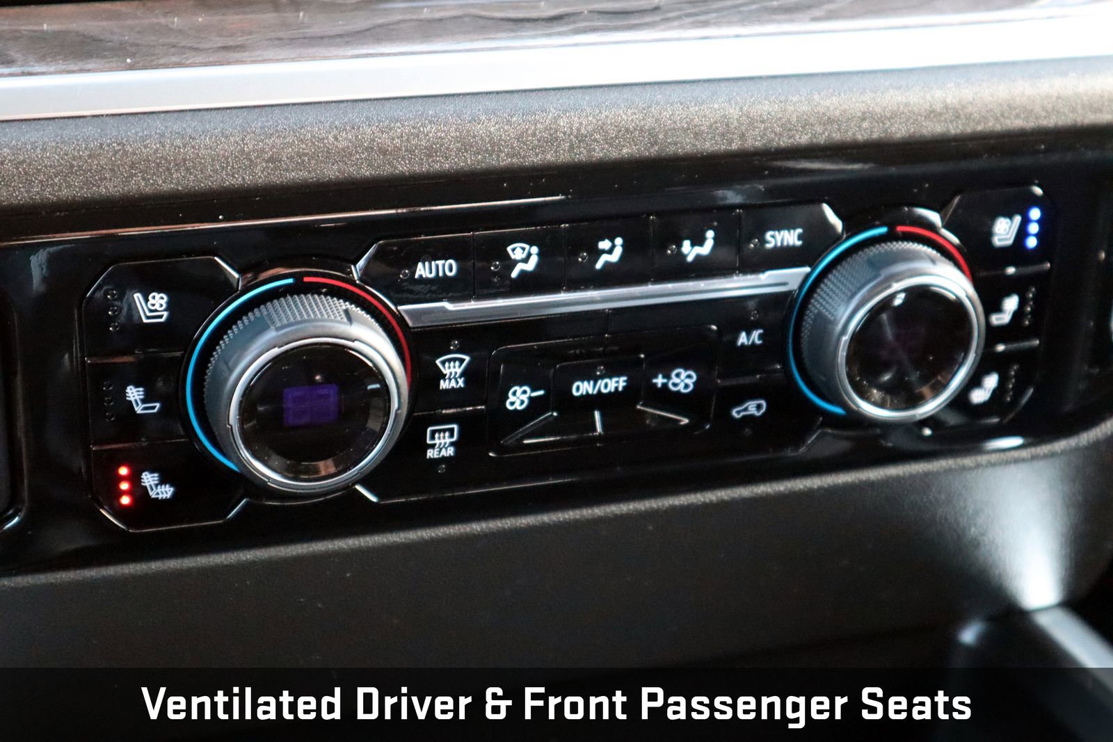 Used 2024 Chevrolet Silverado 2500 LTZ w/ LTZ Plus Package image 42