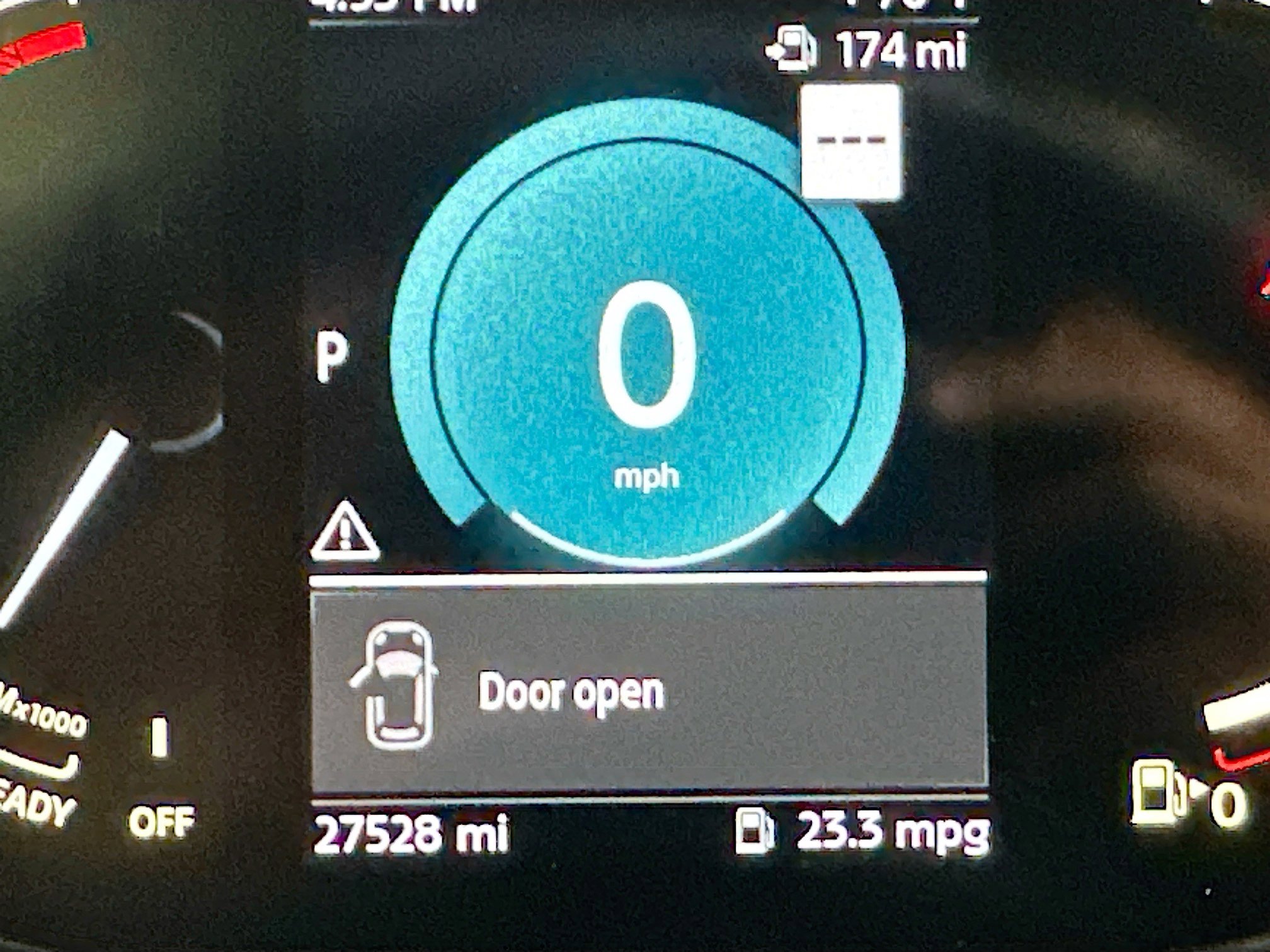 Used 2022 MINI Cooper 4-Door Hardtop image 12