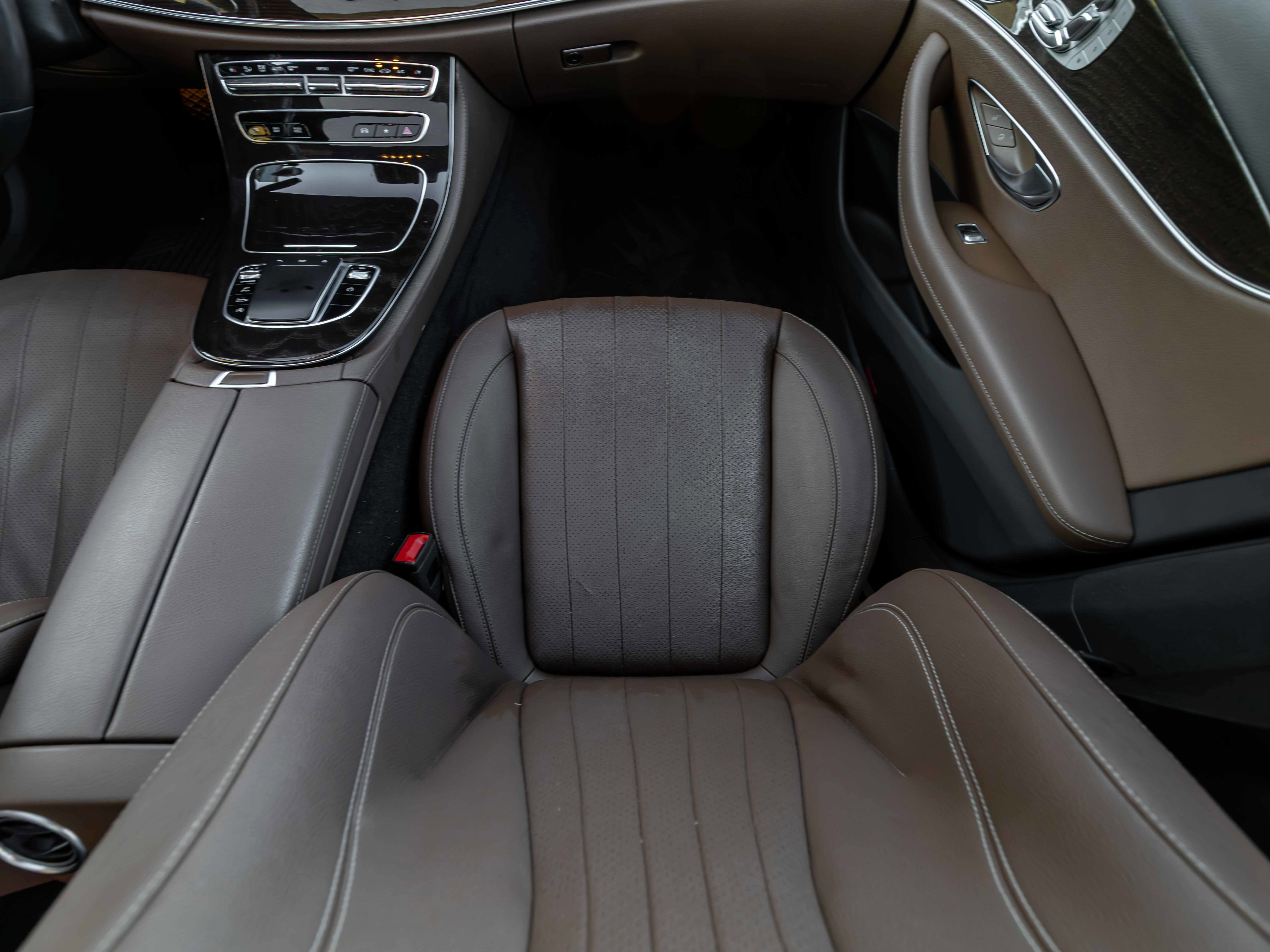 Used 2021 Mercedes-Benz E 350 Sedan w/ Premium Package image 65