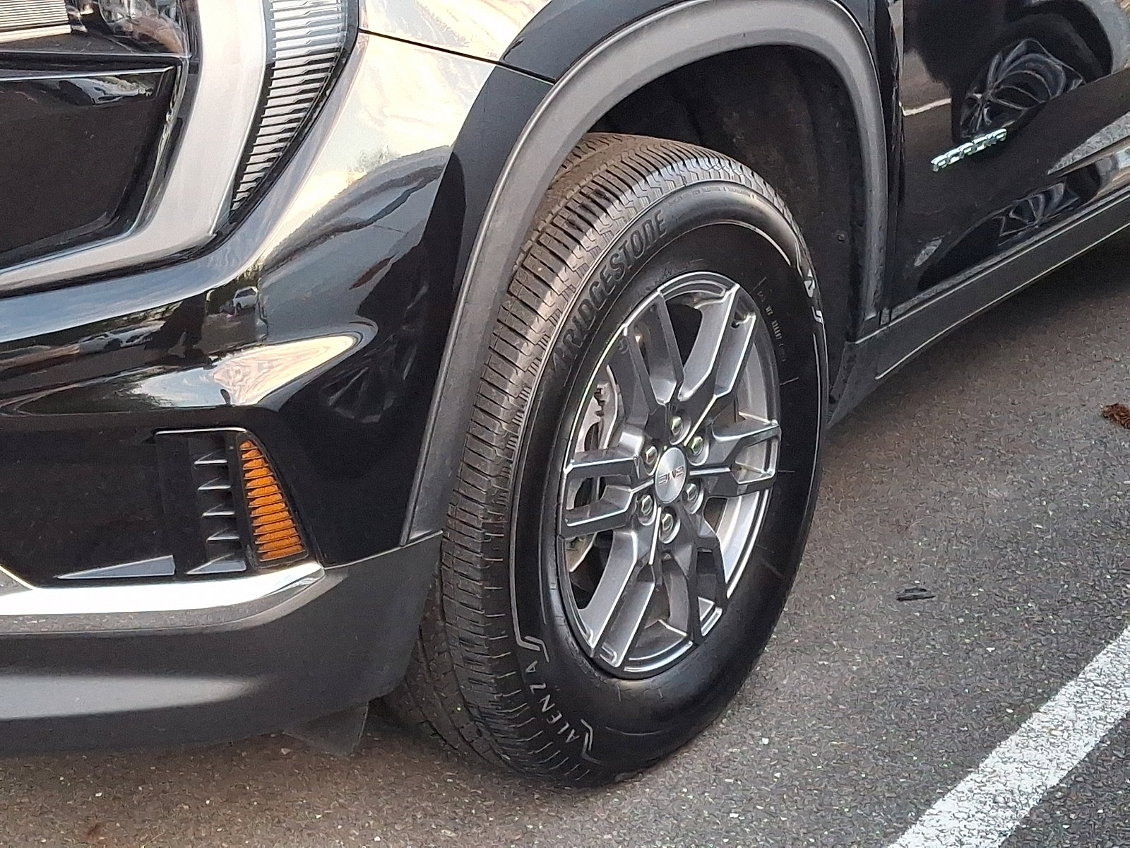 Certified 2025 GMC Acadia Elevation image 6