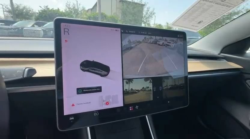 Used 2018 Tesla Model 3 Mid Range RWD image 27