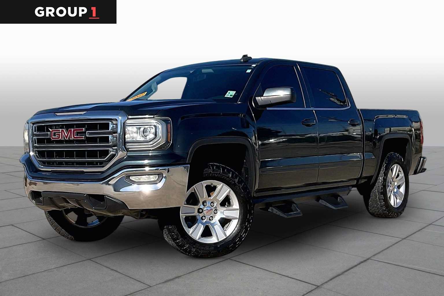 Used 2017 GMC Sierra 1500 SLE w/ SLE Value Package RWD image 1
