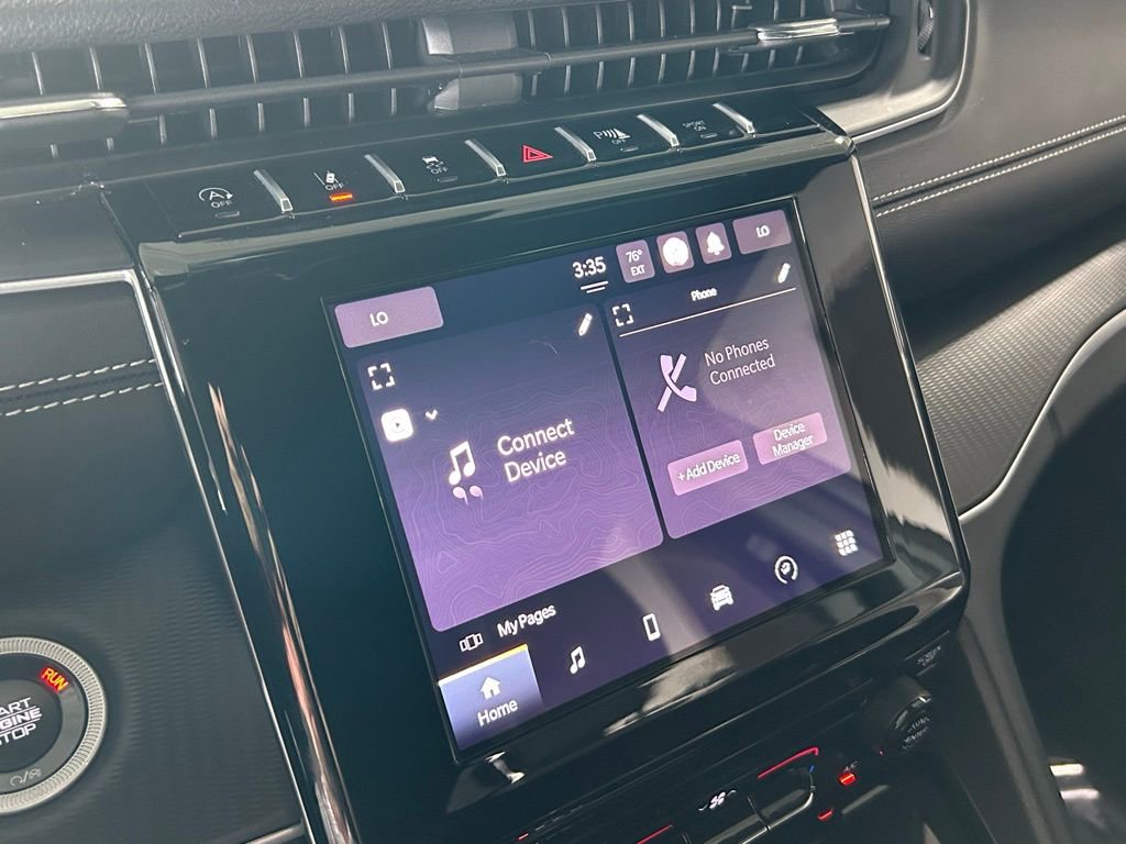 Used 2025 Jeep Grand Cherokee L Laredo image 19