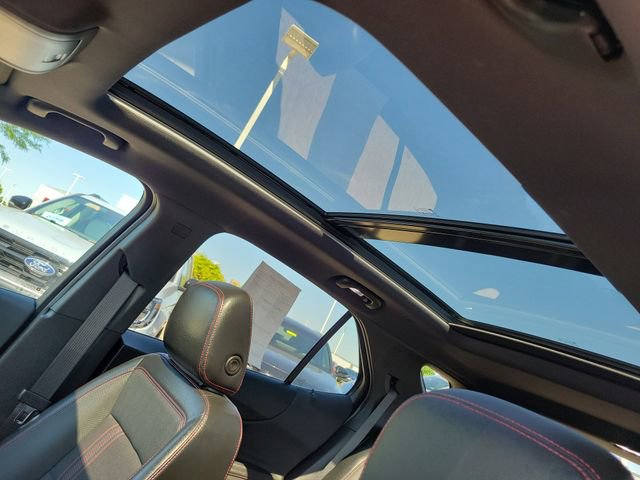 Used 2024 Chevrolet Equinox RS w/ LPO, Floor Liner Package FWD image 26