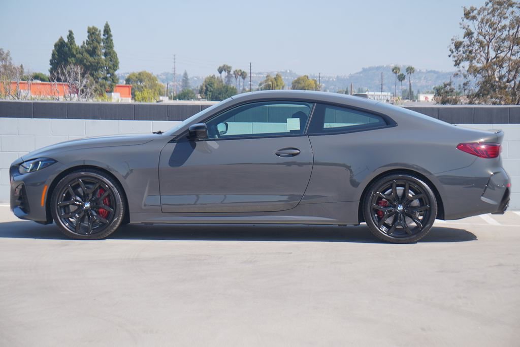 New 2026 BMW 430i Coupe w/ M Sport Package image 4