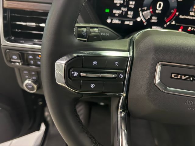 Certified 2025 GMC Yukon Denali image 18