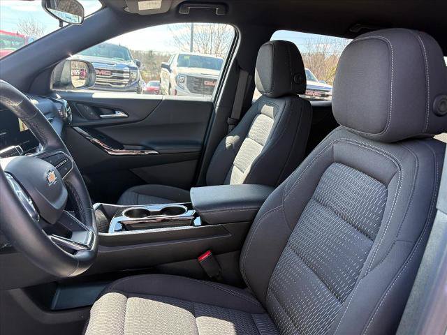 Certified 2025 Chevrolet Equinox LT AWD/4WD image 18
