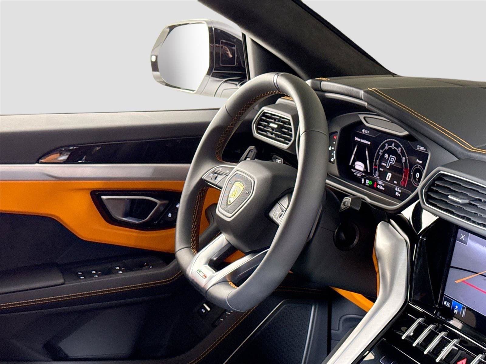 Used 2024 Lamborghini Urus S AWD/4WD image 34