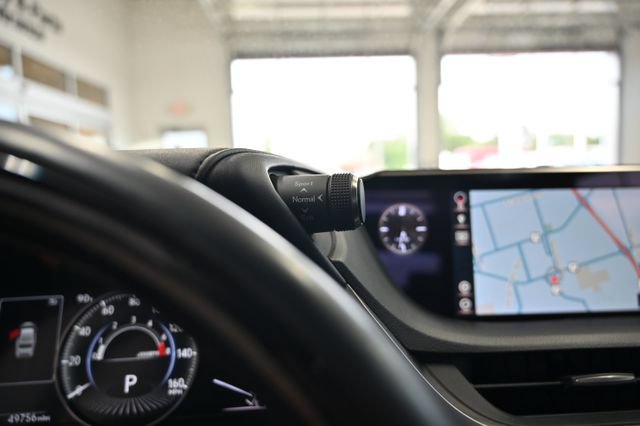 Used 2019 Lexus ES 350 w/ Accessory Package 2 FWD image 30