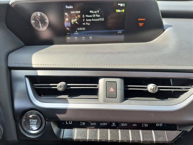 Used 2022 Lexus UX 200 w/ Accessory Package (Z2) FWD image 14