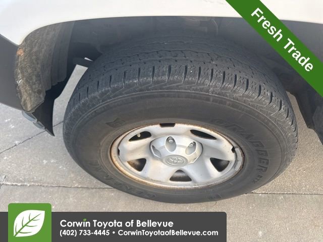 Used 2016 Toyota Tacoma SR image 11