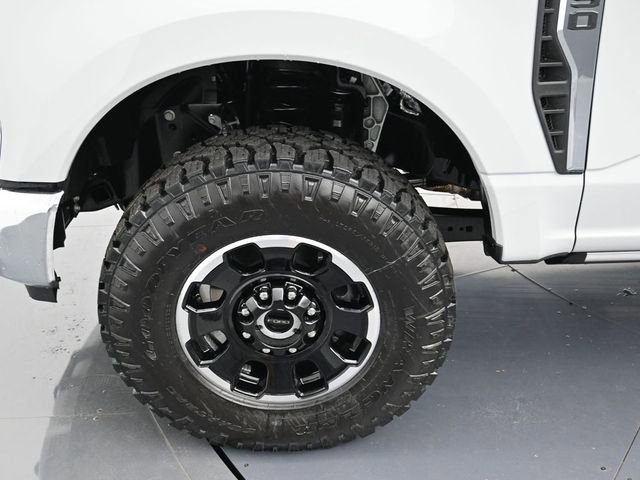 New 2026 Ford F350 Lariat w/ Tremor Off-Road Package image 10