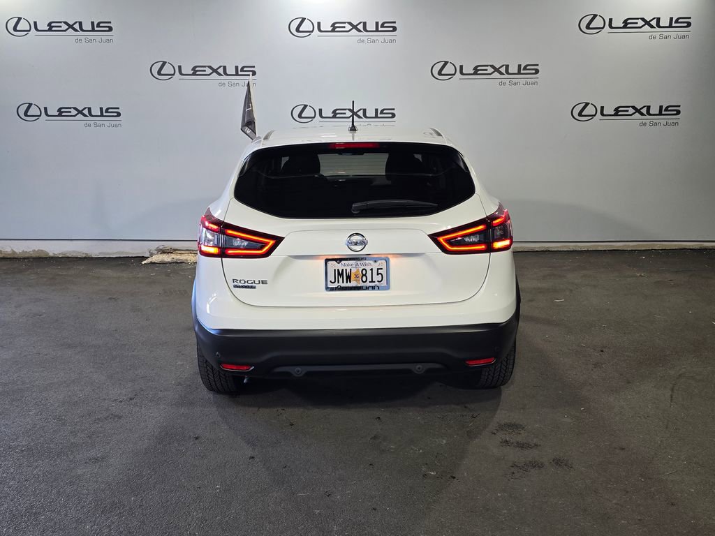 Used 2020 Nissan Rogue Sport S FWD image 9