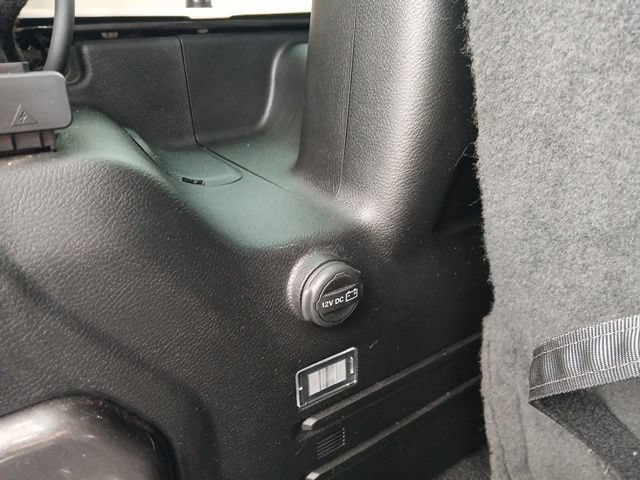 Used 2019 Jeep Wrangler Sport AWD/4WD image 13
