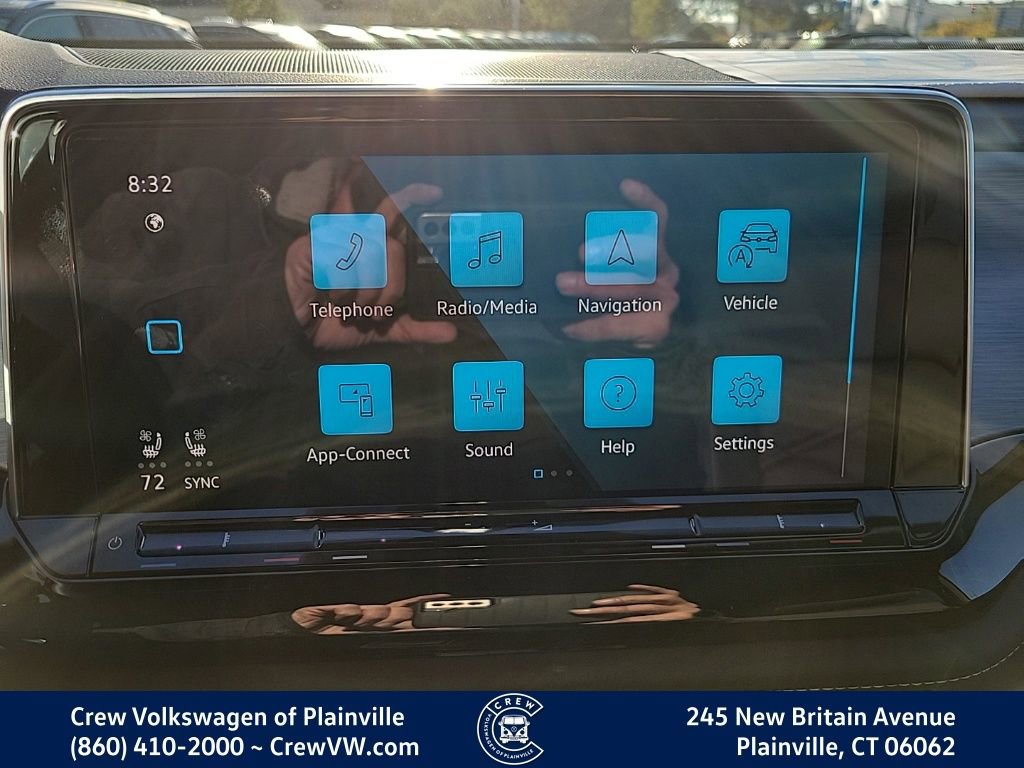 New 2026 Volkswagen Atlas Cross Sport SE image 32