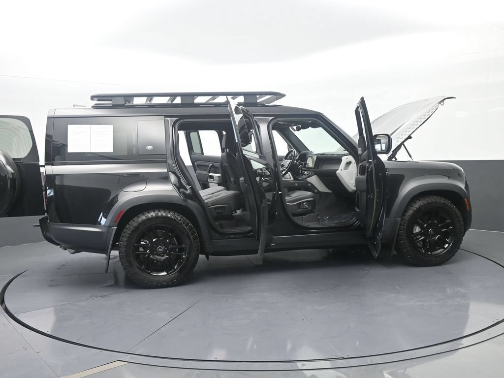 Used 2023 Land Rover Defender 130 SE AWD/4WD image 78