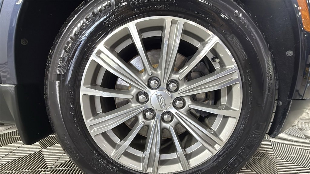 Used 2018 Cadillac XT5 Luxury w/ Driver Awareness Package image 49