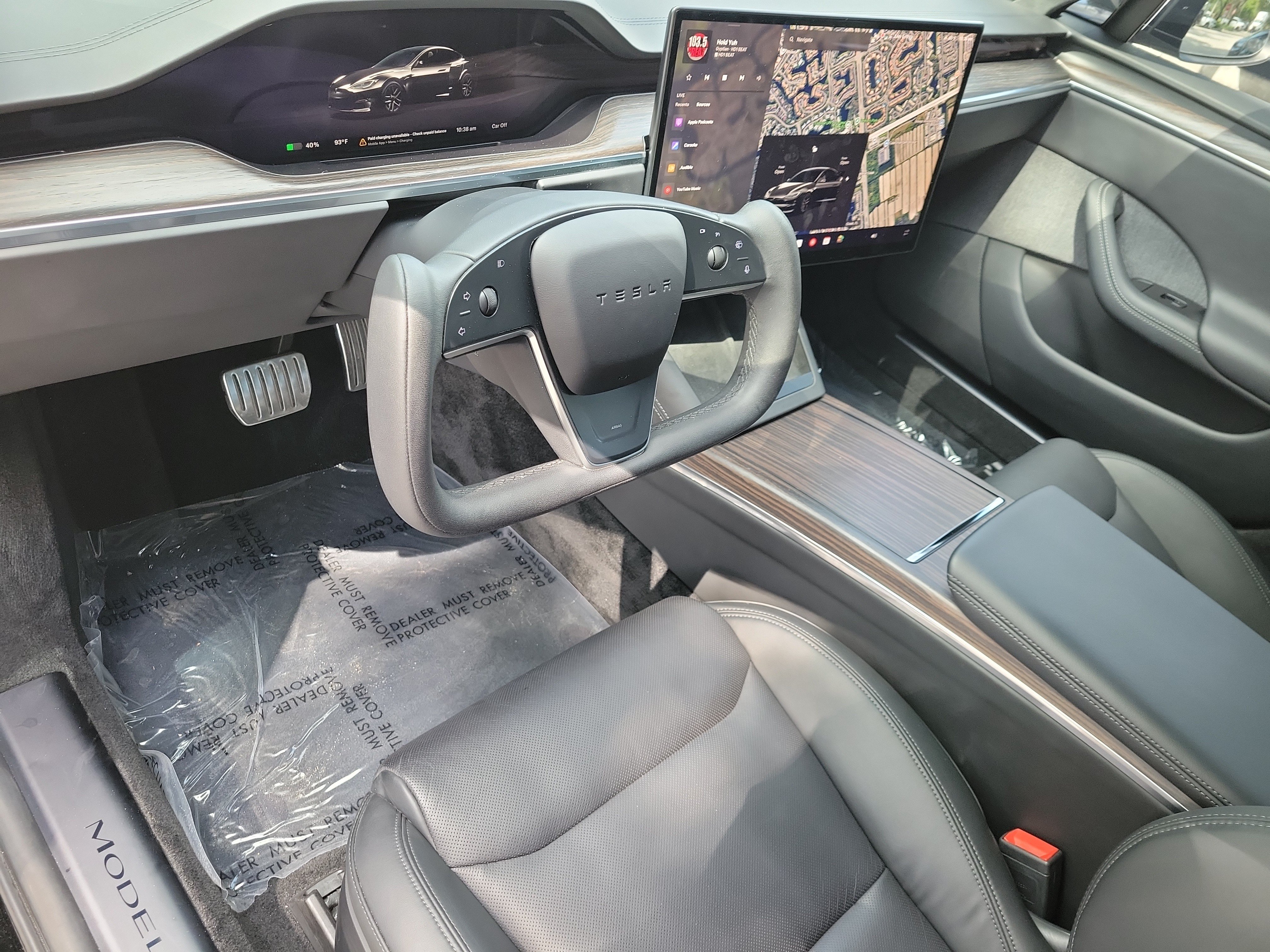 Used 2022 Tesla Model S AWD/4WD image 18